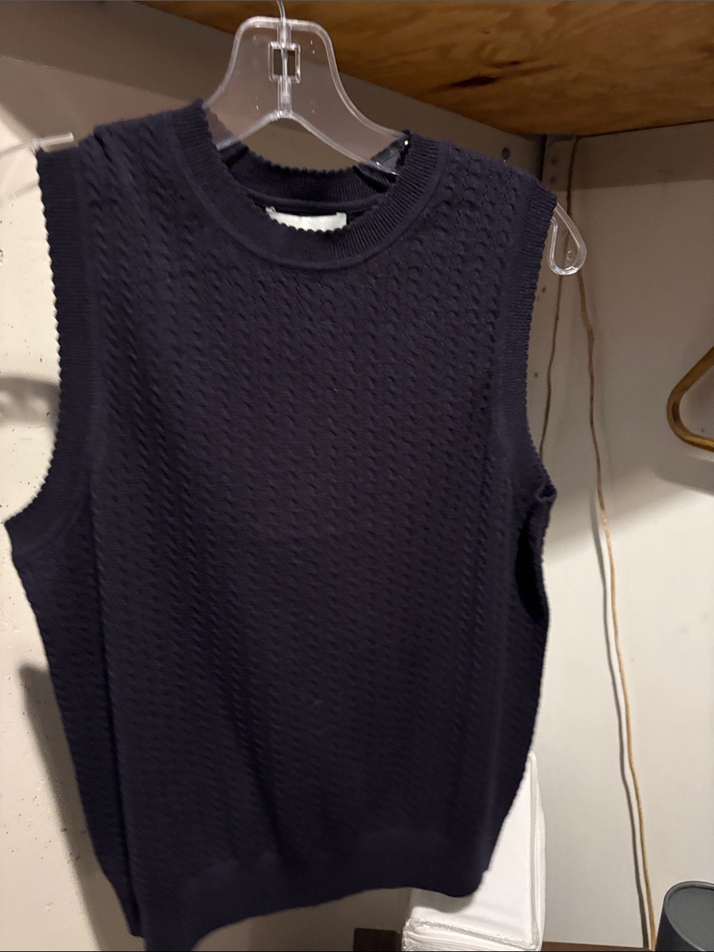 Women’s  Navy Textured Knit Sleeveless Sweater Vest